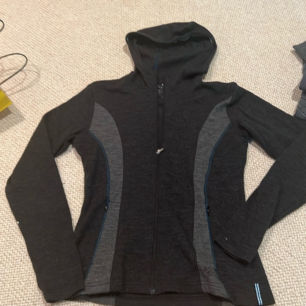 Kuhl zip up merino wool jacket